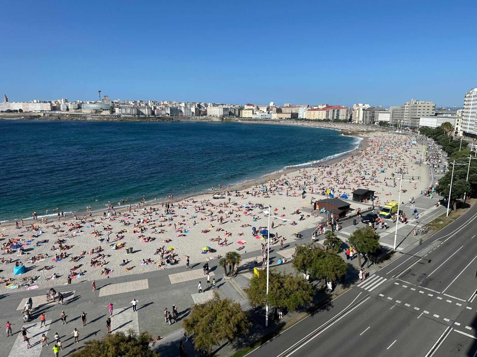 Апартаменти Piso Con Vistas A La Playa De Riazor А-Корунья Екстер'єр фото